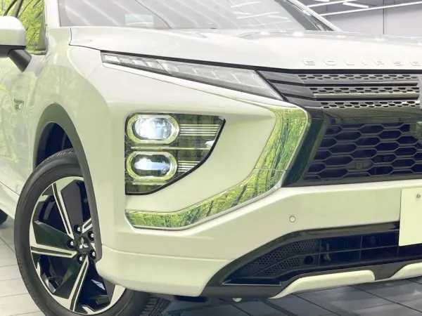 2022 Mitsubishi Eclipse Cross — photo 8 | Tuminion Kenya