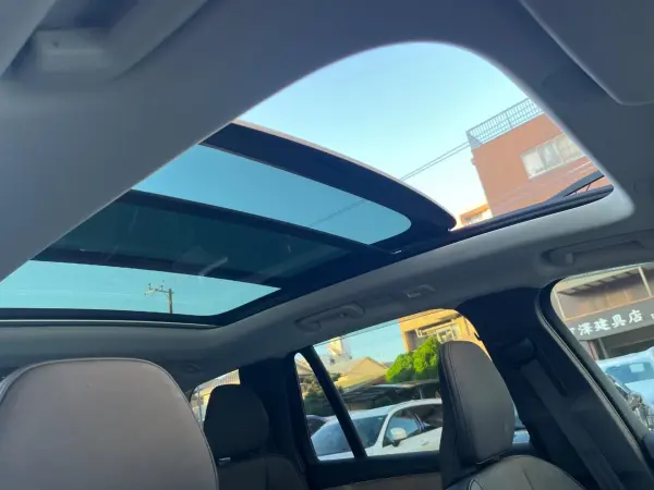 2025 Volvo Xc90 — photo 3 | Tuminion Kenya