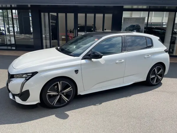2023 Peugeot 308 — photo 3 | Tuminion Kenya