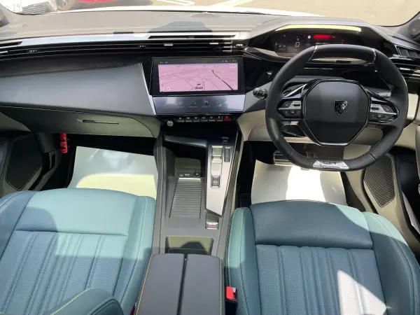 2023 Peugeot 308 — photo 8 | Tuminion Kenya