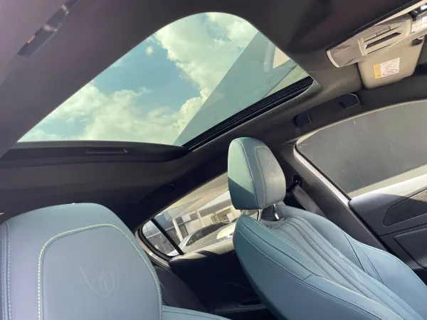 2023 Peugeot 308 — photo 9 | Tuminion Kenya