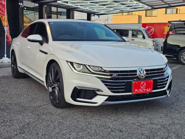 2020 Volkswagen Arteon — photo 8 | Tuminion Kenya