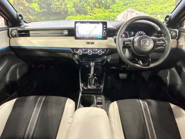 2026 Honda Vezel — photo 2 | Tuminion Kenya