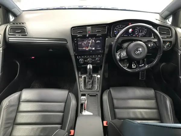 2020 Volkswagen Golf — photo 7 | Tuminion Kenya