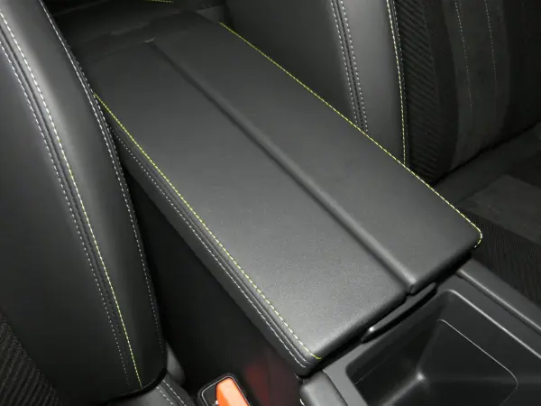 2025 Peugeot 308 — photo 9 | Tuminion Kenya