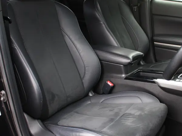 2021 Mitsubishi Eclipse Cross — photo 8 | Tuminion Kenya