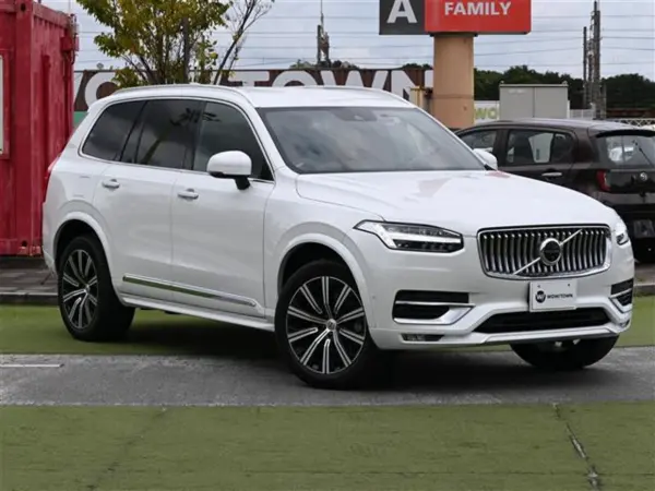 2021 Volvo Xc90 — photo 8 | Tuminion Kenya