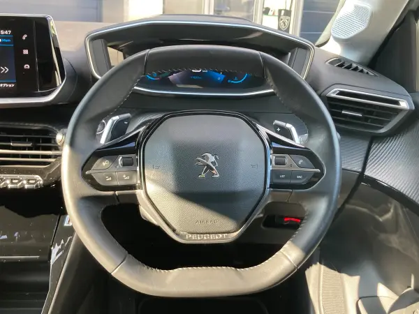 2023 Peugeot 208 — photo 3 | Tuminion Kenya