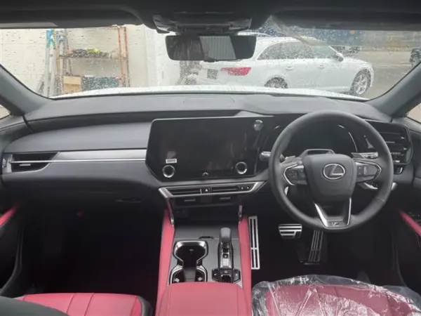 2026 Lexus Rx — photo 3 | Tuminion Kenya