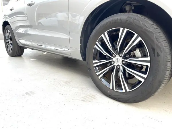 2022 Volvo Xc60 — photo 9 | Tuminion Kenya