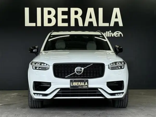 2020 Volvo Xc90 — photo 8 | Tuminion Kenya