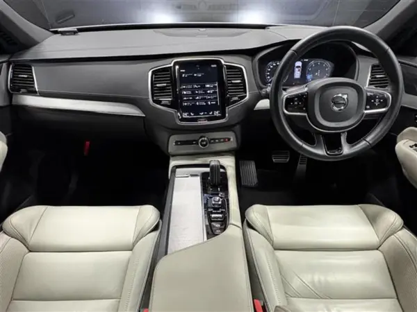 2020 Volvo Xc90 — photo 2 | Tuminion Kenya