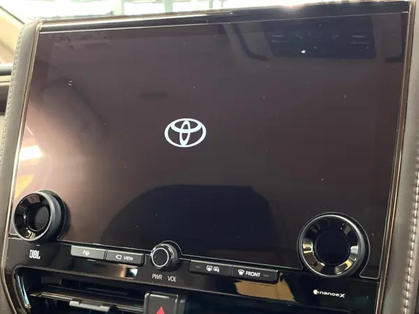 2025 Toyota Alphard — photo 7 | Tuminion Kenya