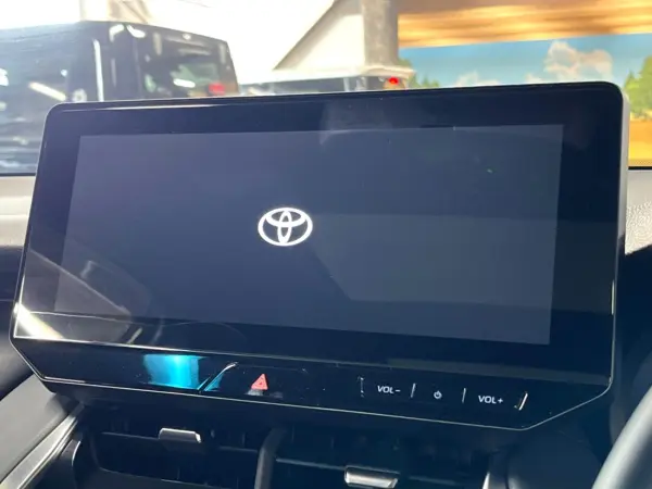 2025 Toyota Harrier — photo 7 | Tuminion Kenya