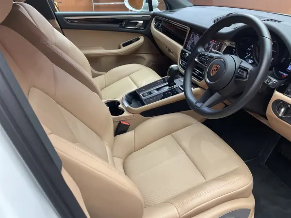 2023 Porsche Macan — photo 3 | Tuminion Kenya