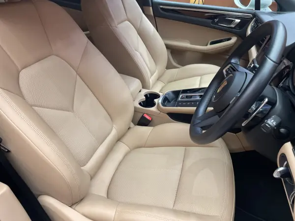 2023 Porsche Macan — photo 7 | Tuminion Kenya