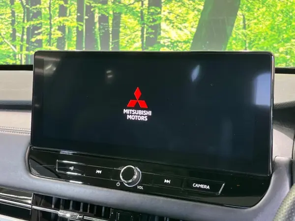 2024 Mitsubishi Outlander — photo 7 | Tuminion Kenya