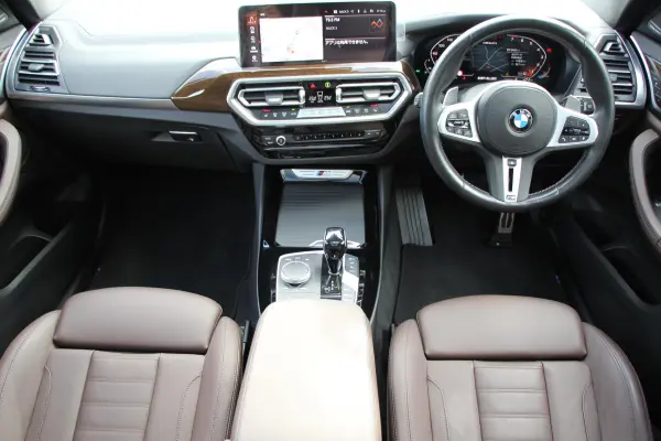 2022 Bmw X3 — photo 2 | Tuminion Kenya