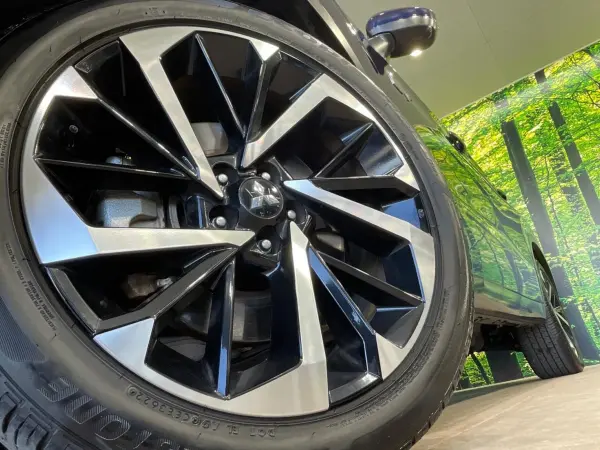 2022 Mitsubishi Outlander — photo 9 | Tuminion Kenya