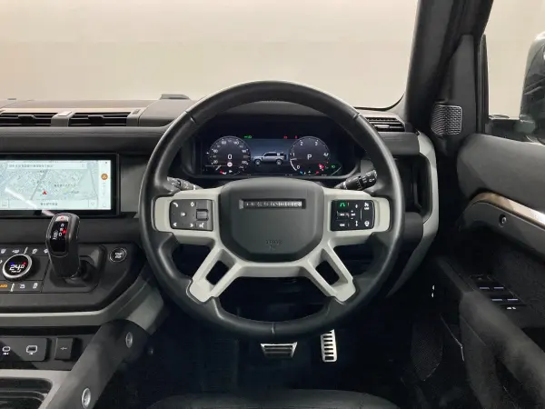 2023 Landrover Defender — photo 9 | Tuminion Kenya