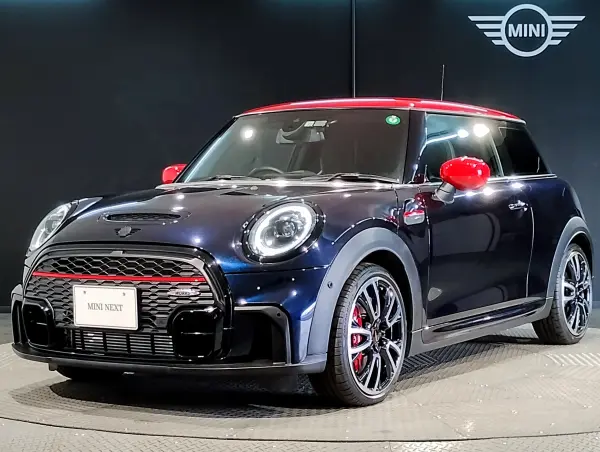 2022 Mini Cooper — photo 1