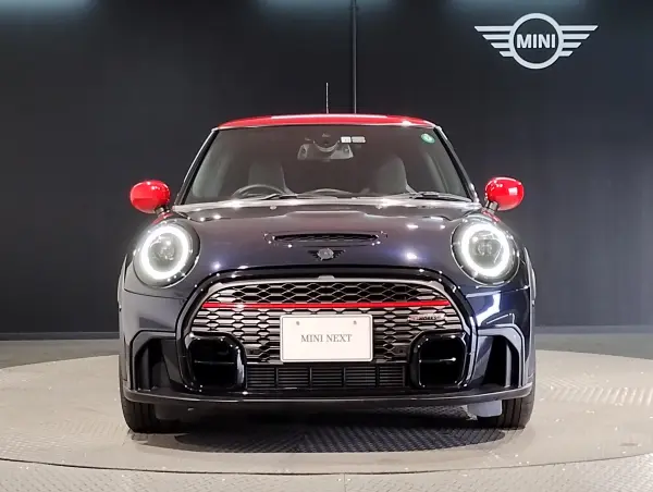 2022 Mini Cooper — photo 3 | Tuminion Kenya