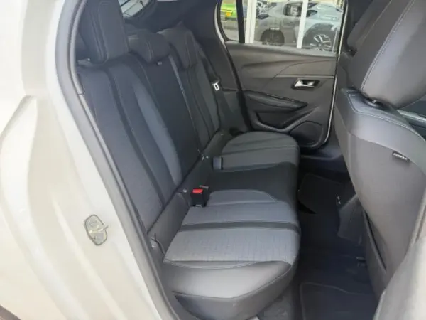 2023 Peugeot 208 — photo 8 | Tuminion Kenya