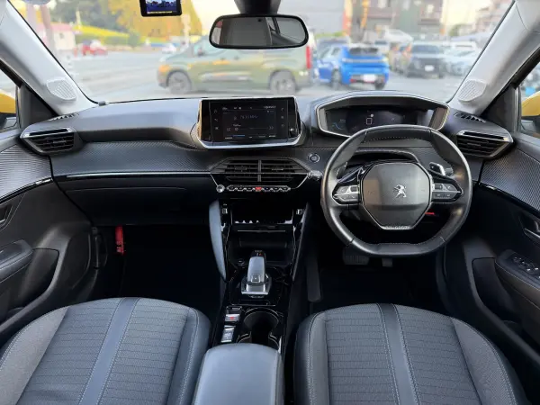 2020 Peugeot 208 — photo 8 | Tuminion Kenya