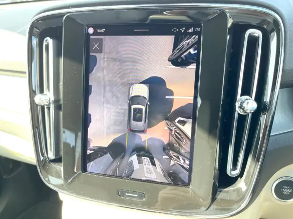 2025 Volvo Xc40 — photo 7 | Tuminion Kenya
