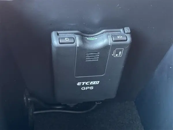 2023 Toyota Hilux — photo 7 | Tuminion Kenya