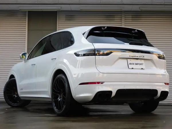 2021 Porsche Cayenne — photo 2 | Tuminion Kenya