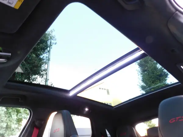 2021 Porsche Cayenne — photo 7 | Tuminion Kenya