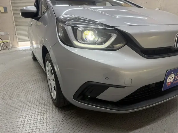 2021 Honda Fit — photo 8 | Tuminion Kenya