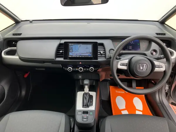 2021 Honda Fit — photo 9 | Tuminion Kenya
