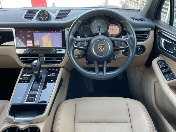 2021 Porsche Macan — photo 3 | Tuminion Kenya