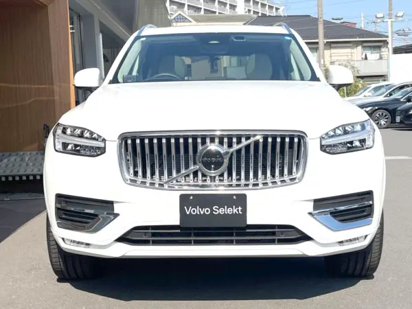 2025 Volvo Xc90 — photo 9 | Tuminion Kenya
