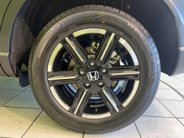 2026 Honda Vezel — photo 9 | Tuminion Kenya