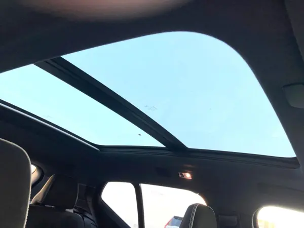 2022 Volvo Xc40 — photo 7 | Tuminion Kenya