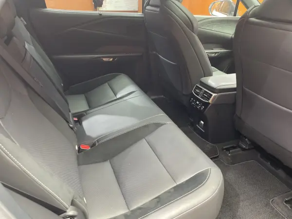 2023 Lexus Rx — photo 7 | Tuminion Kenya