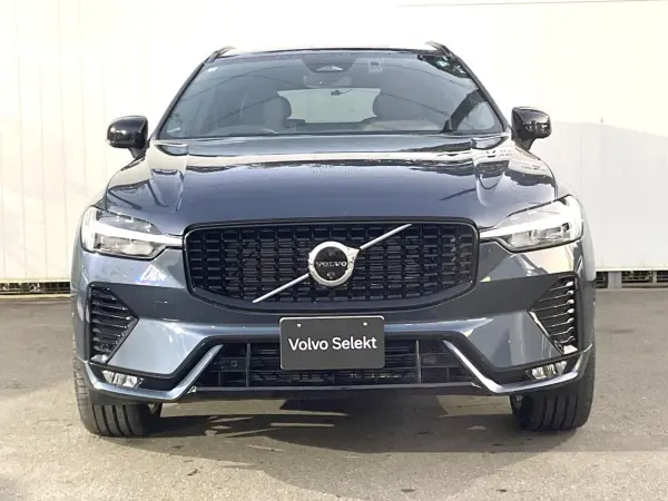 2022 Volvo Xc60 — photo 9 | Tuminion Kenya