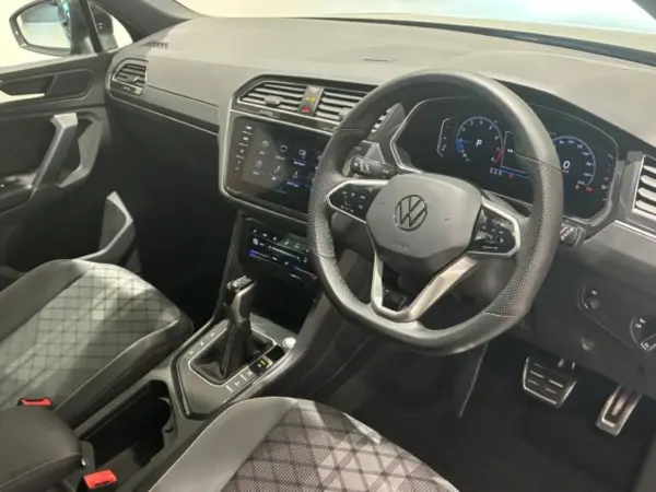 2024 Volkswagen Tiguan — photo 9 | Tuminion Kenya