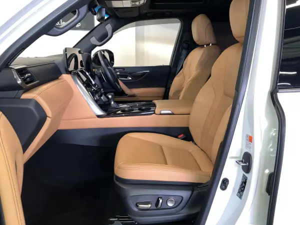 2023 Lexus Lx — photo 7 | Tuminion Kenya