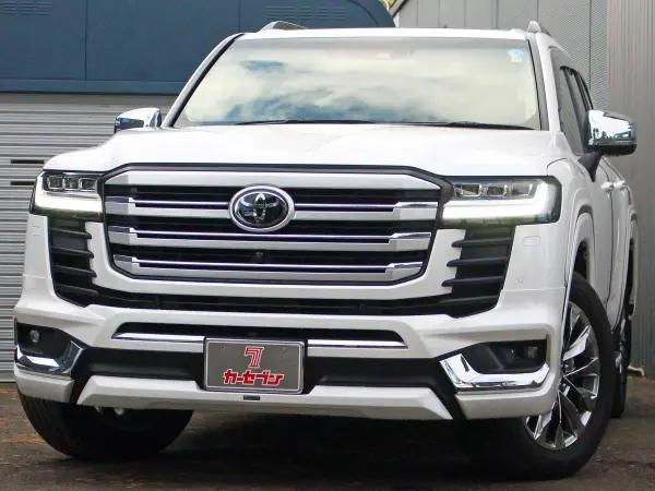 2023 Toyota Landrcuiser 300 — photo 2 | Tuminion Kenya