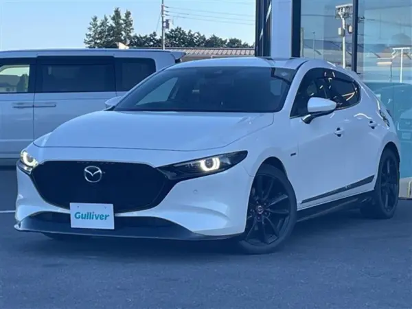 2020 Mazda 3 Fastback — photo 8 | Tuminion Kenya