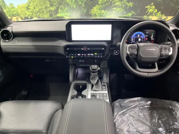 2026 Land Cruiser 250 — photo 2 | Tuminion Kenya