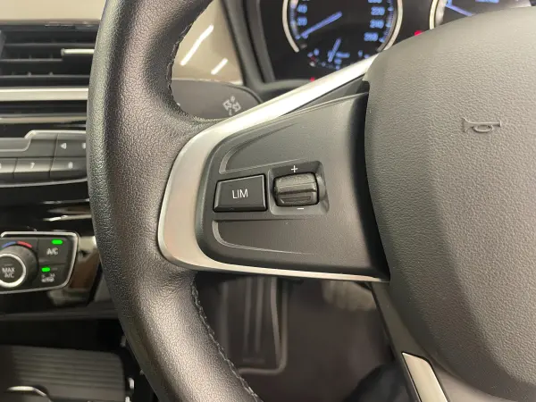 2022 Bmw X1 — photo 7 | Tuminion Kenya