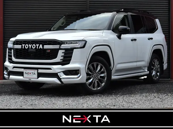 2024 Toyota Landrcuiser 300 — photo 1