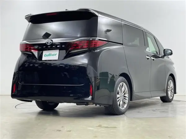 2026 Toyota Alphard — photo 9 | Tuminion Kenya