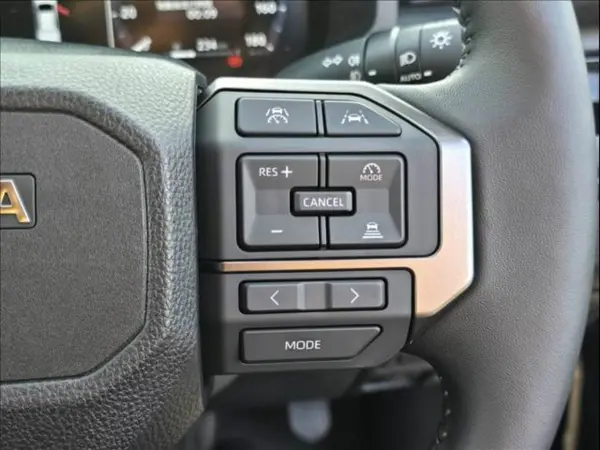 2026 Toyota Hilux — photo 3 | Tuminion Kenya