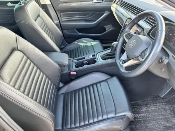 2022 Volkswagen Passat — photo 9 | Tuminion Kenya